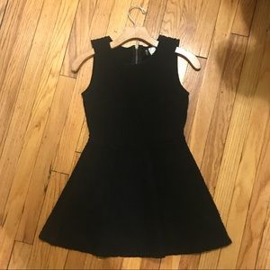 black skater dress